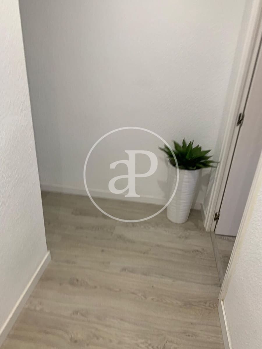 3 sovrum Lägenhet att hyra i Arenales del Sol - 900 € (Ref: 10032147)