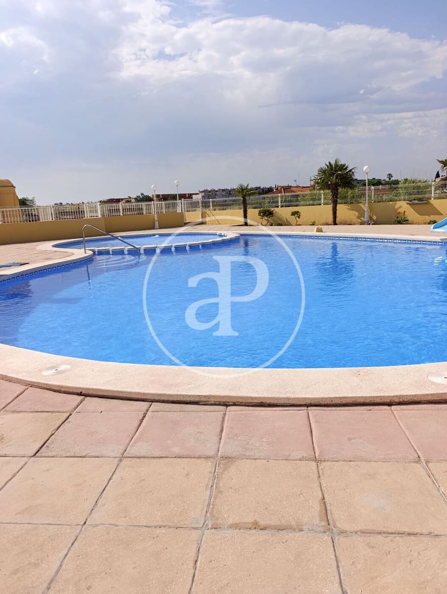 3 bedroom Villa for sale in Almassora / Almazora with pool - € 200,000 (Ref: 10034070)