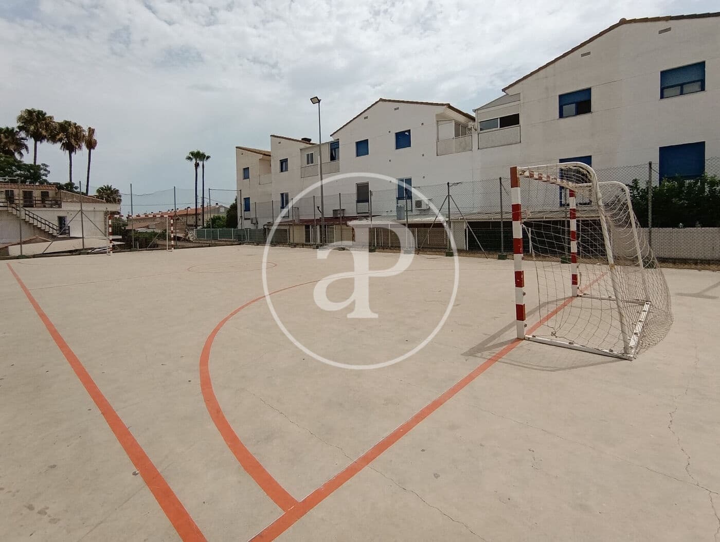 3 bedroom Villa for sale in Almassora / Almazora with pool - € 200,000 (Ref: 10034070)