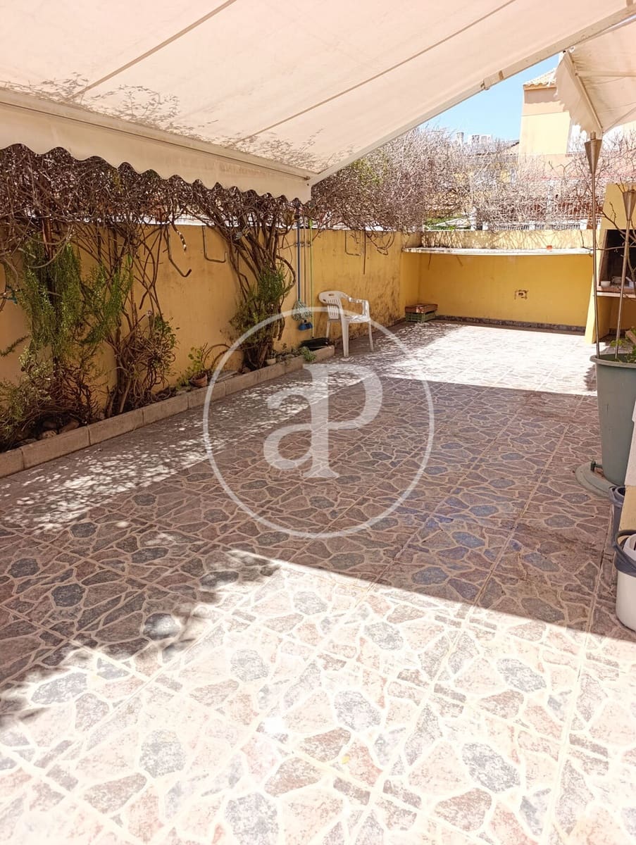 3 bedroom Villa for sale in Almassora / Almazora with pool - € 200,000 (Ref: 10034070)