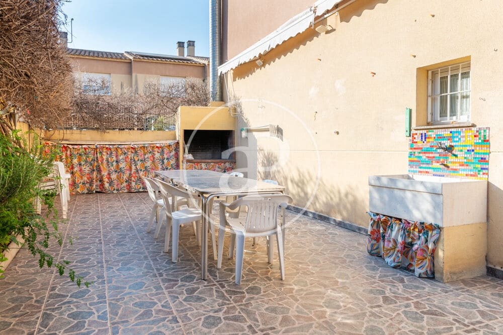 3 sypialnia Willa na sprzedaż w Almassora / Almazora z basenem garażem - 200 000 € (Ref: 10034070)