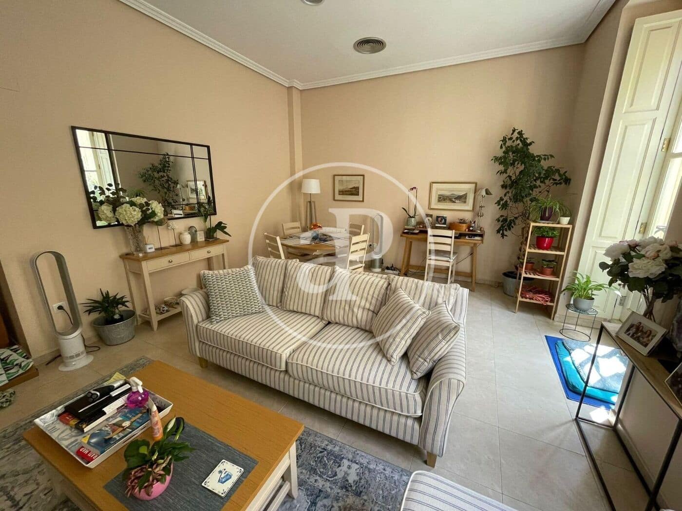 3 sovrum Lägenhet att hyra i Valencia stad - 2 300 € (Ref: 10034072)