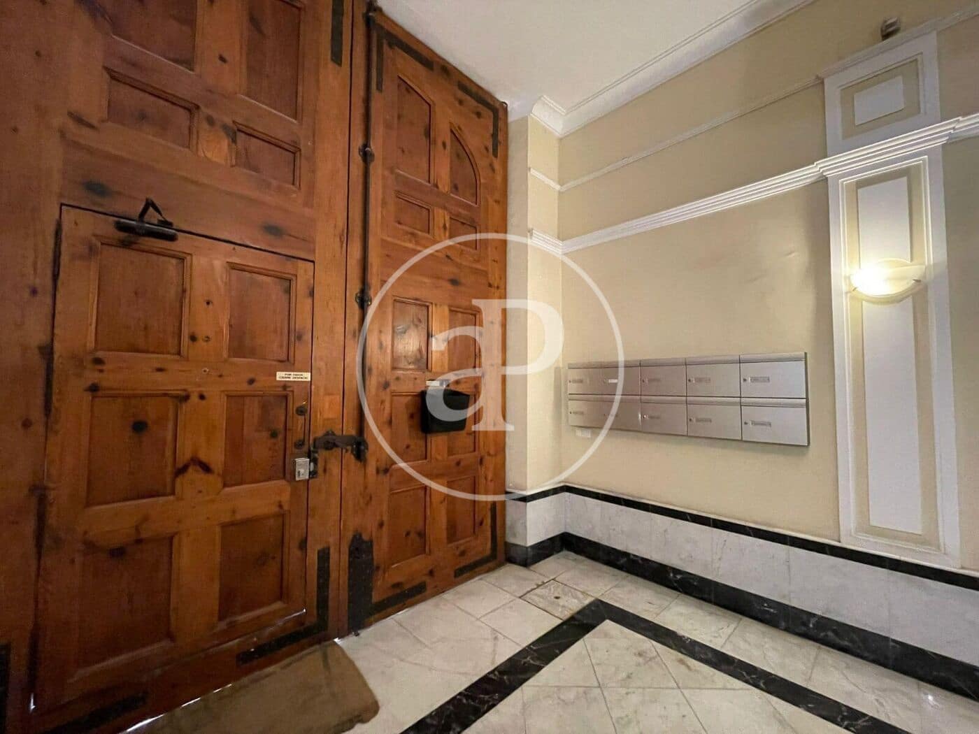 3 sovrum Lägenhet att hyra i Valencia stad - 2 300 € (Ref: 10034072)