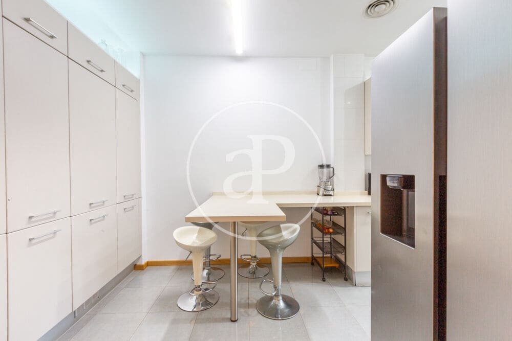 2 slaapkamer Appartement te koop in Valencia stad - € 525.000 (Ref: 10034073)