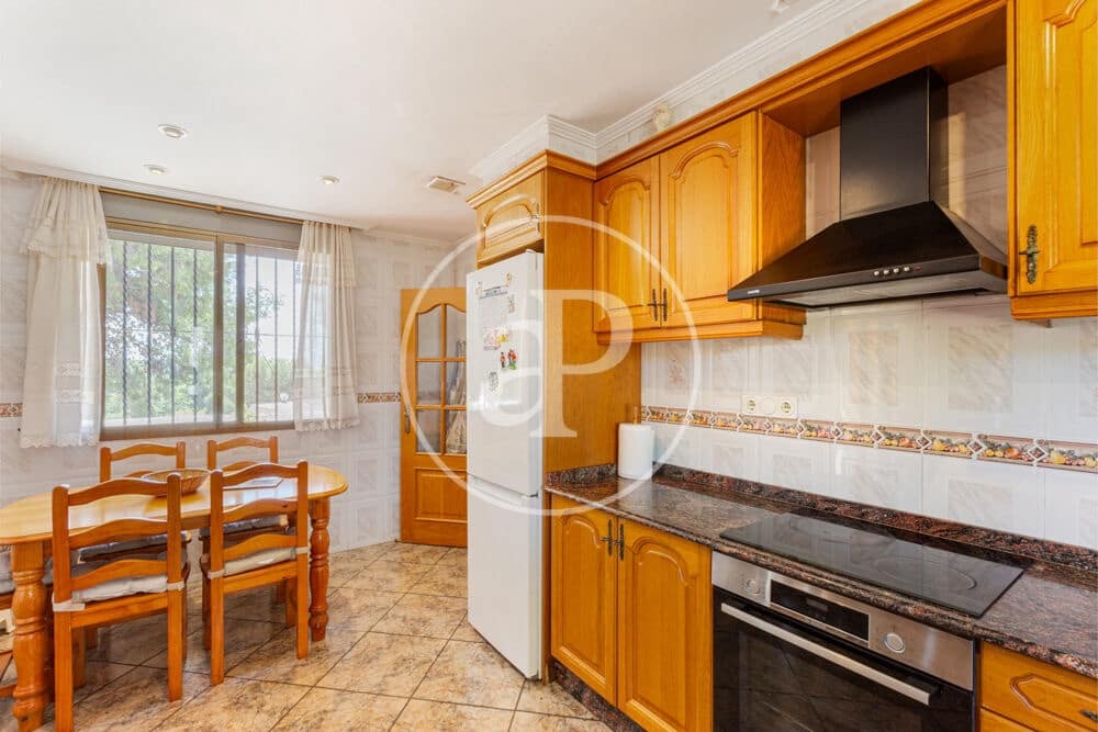 5 sovrum Villa till salu i Albalat dels Tarongers med pool - 320 000 € (Ref: 10034074)