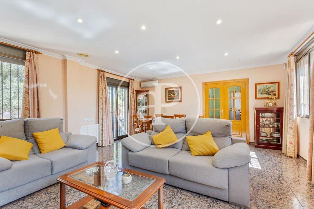 5 sovrum Villa till salu i Albalat dels Tarongers med pool - 320 000 € (Ref: 10034074)