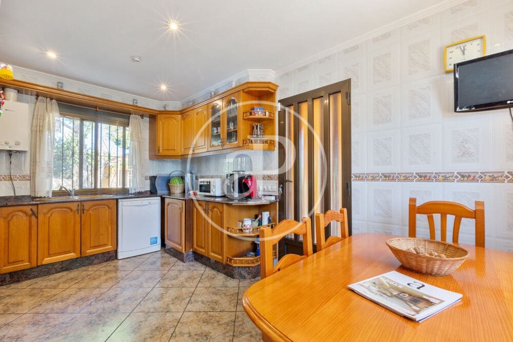 5 sovrum Villa till salu i Albalat dels Tarongers med pool - 320 000 € (Ref: 10034074)