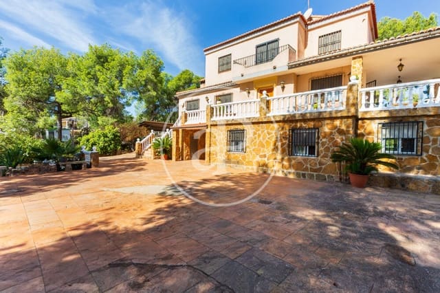 5 sovrum Villa till salu i Albalat dels Tarongers med pool - 320 000 € (Ref: 10034074)
