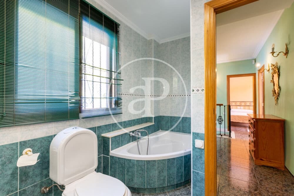 5 sovrum Villa till salu i Albalat dels Tarongers med pool - 320 000 € (Ref: 10034074)