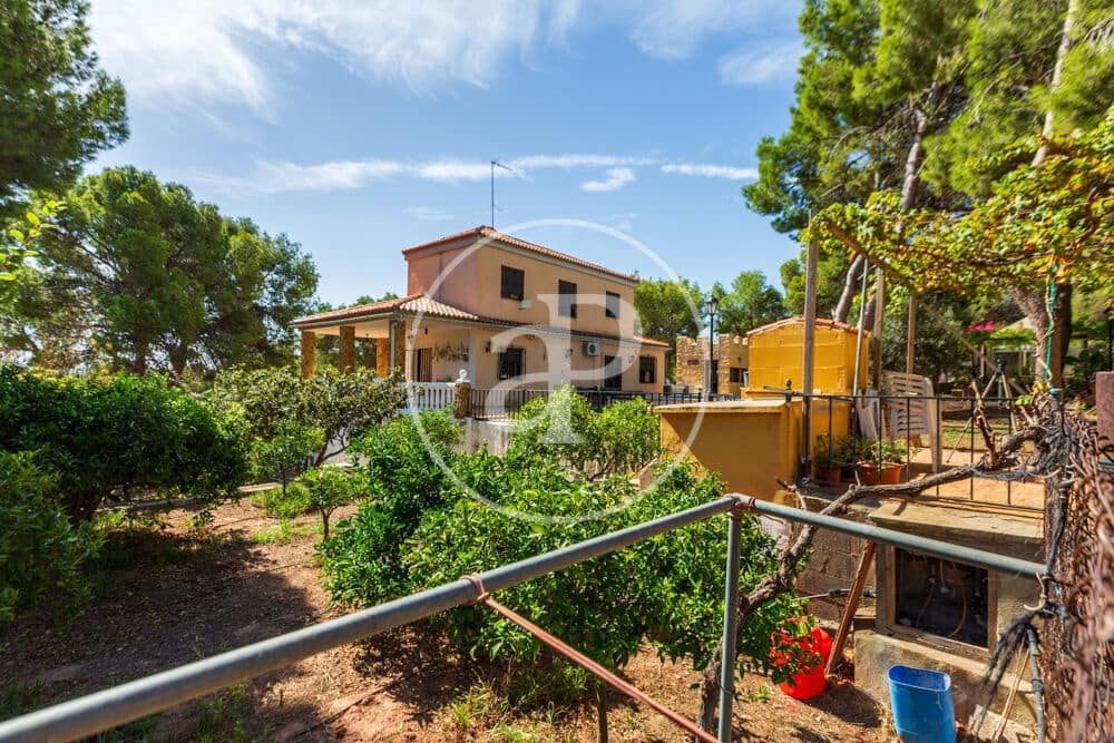 5 sovrum Villa till salu i Albalat dels Tarongers med pool - 320 000 € (Ref: 10034074)