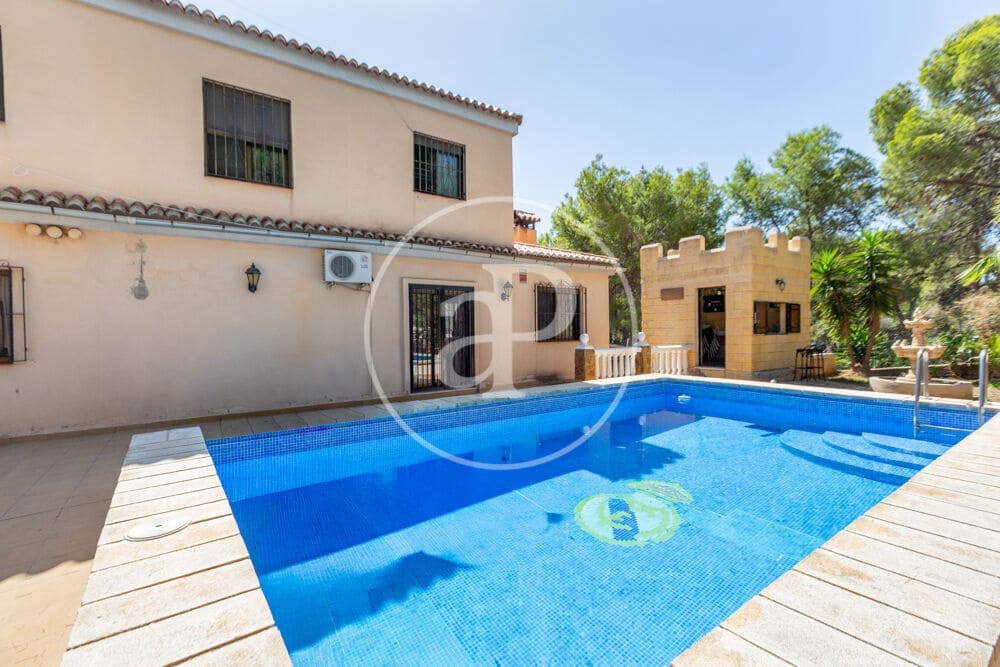 5 sovrum Villa till salu i Albalat dels Tarongers med pool - 320 000 € (Ref: 10034074)