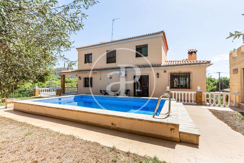 5 sovrum Villa till salu i Albalat dels Tarongers med pool - 320 000 € (Ref: 10034074)