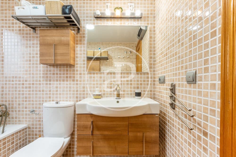 4 chambre Villa/Maison à vendre à Godelleta avec piscine - 319 000 € (Ref: 10034075)