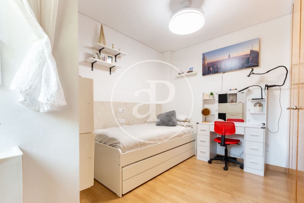 4 chambre Villa/Maison à vendre à Godelleta avec piscine - 319 000 € (Ref: 10034075)