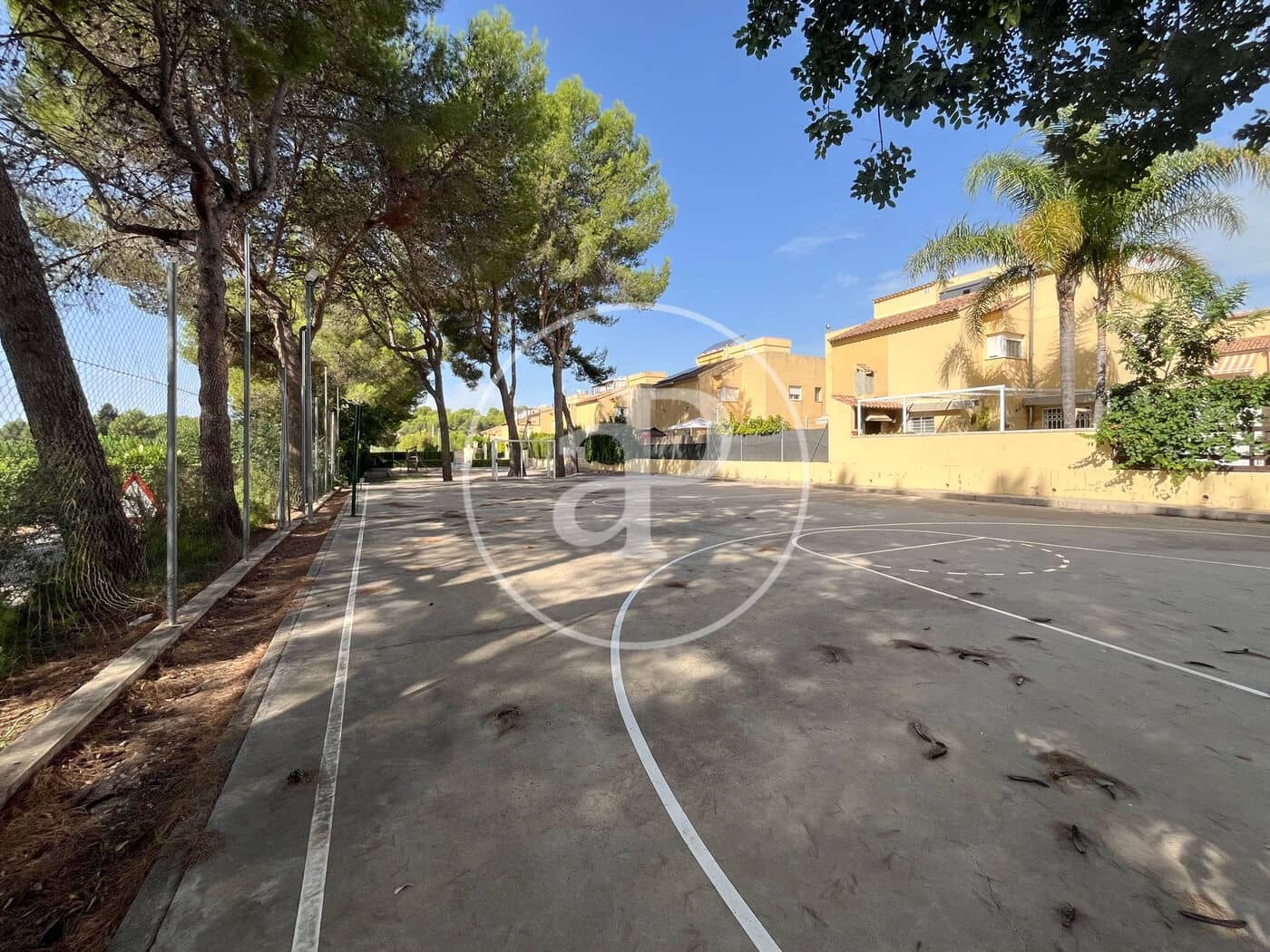 4 chambre Villa/Maison à vendre à Godelleta avec piscine - 319 000 € (Ref: 10034075)