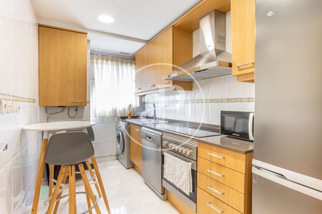 Apartamento de 2 habitaciones en Sant Pau, València ciudad en alquiler - 1.600 € (Ref: 10035475)