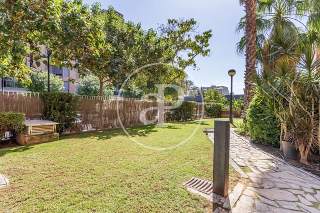 Apartamento de 2 habitaciones en Sant Pau, València ciudad en alquiler - 1.600 € (Ref: 10035475)