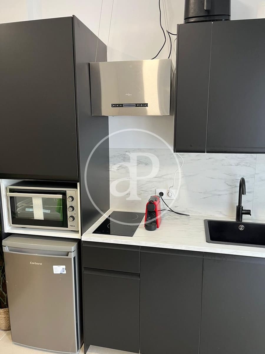 1 soveværelse Villa til leje i Valencia by - € 1.150 (Ref: 10037521)