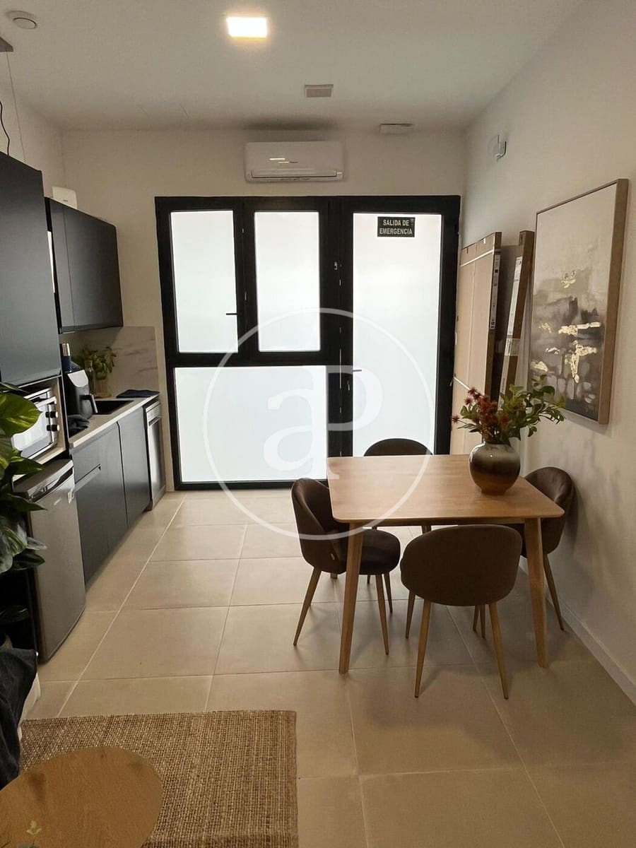1 soveværelse Villa til leje i Valencia by - € 1.150 (Ref: 10037521)