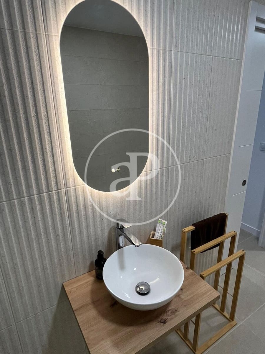 1 soveværelse Villa til leje i Valencia by - € 1.150 (Ref: 10037521)