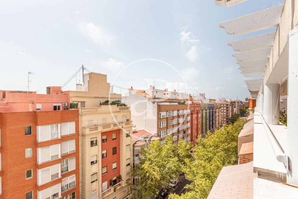 5 slaapkamer Penthouse te koop in Valencia stad - € 650.000 (Ref: 10037522)