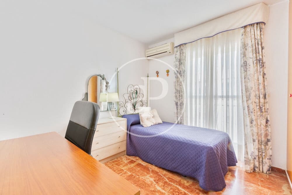 5 slaapkamer Penthouse te koop in Valencia stad - € 650.000 (Ref: 10037522)