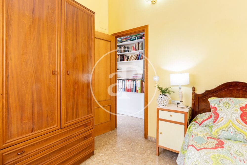 5 slaapkamer Penthouse te koop in Valencia stad - € 650.000 (Ref: 10037522)