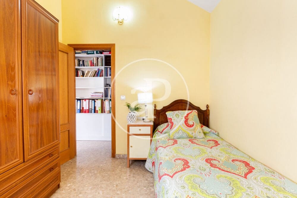 5 slaapkamer Penthouse te koop in Valencia stad - € 650.000 (Ref: 10037522)