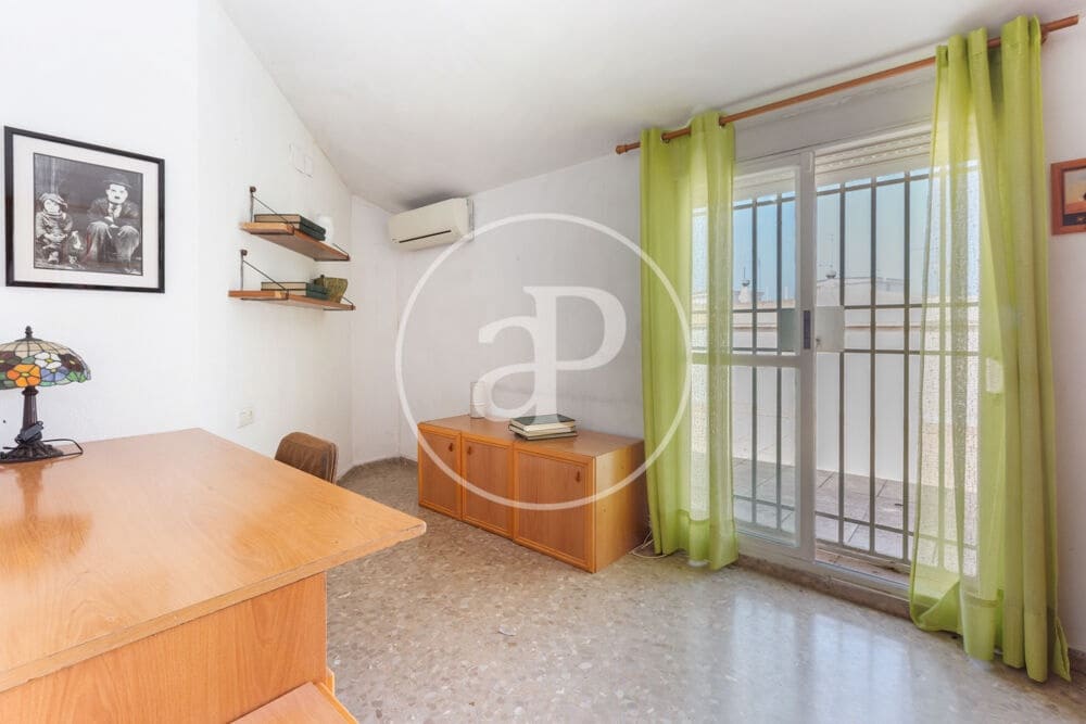 5 slaapkamer Penthouse te koop in Valencia stad - € 650.000 (Ref: 10037522)