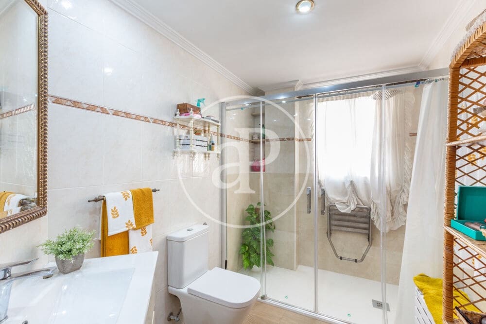 5 slaapkamer Penthouse te koop in Valencia stad - € 650.000 (Ref: 10037522)