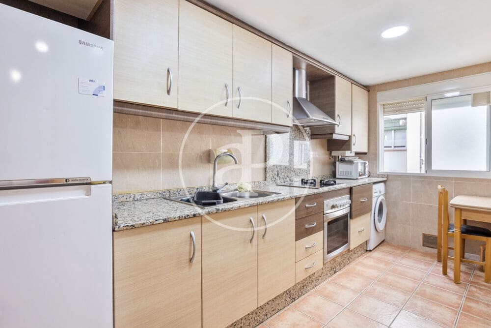 3 sypialnia Apartament do wynajęcia w Miasto Walencja - 1 200 € (Ref: 10037523)