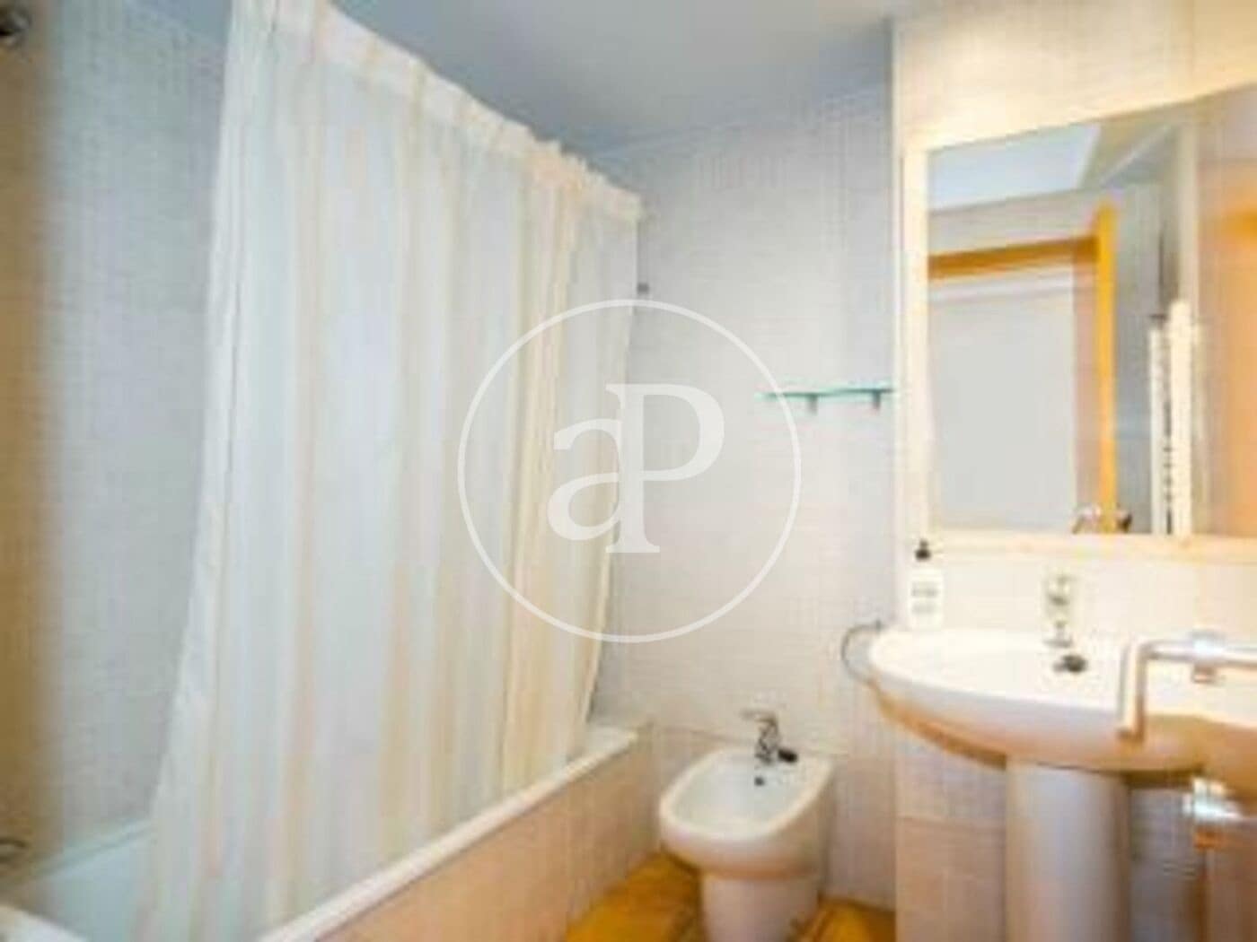 3 sovrum Lägenhet att hyra i Javea / Xabia med pool - 1 500 € (Ref: 10041239)