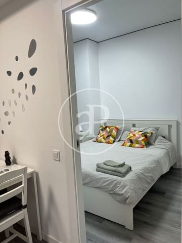 1 bedroom Apartment for rent in Benicalap, Valencia city - € 1,200 (Ref: 10041240)