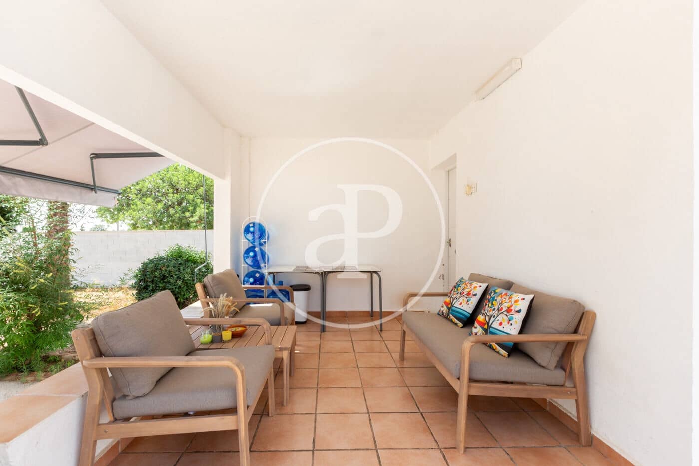 3 sovrum Villa till salu i La Pobla de Vallbona med pool - 350 000 € (Ref: 10043124)
