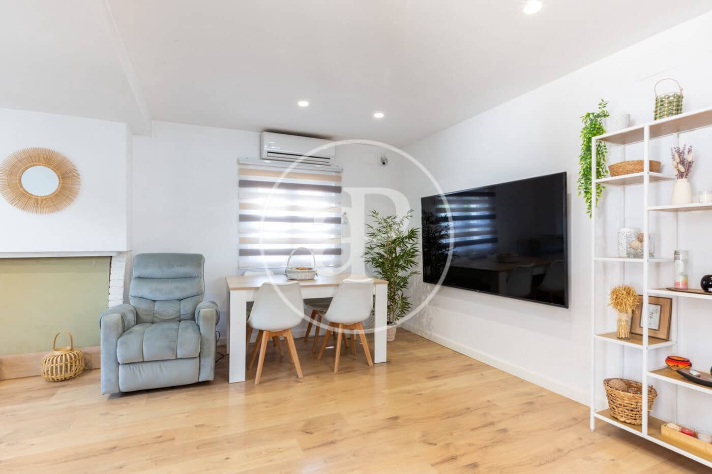 3 sovrum Villa till salu i La Pobla de Vallbona med pool - 350 000 € (Ref: 10043124)