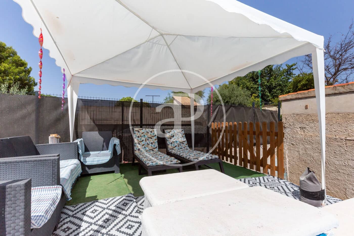 3 sovrum Villa till salu i La Pobla de Vallbona med pool - 350 000 € (Ref: 10043124)