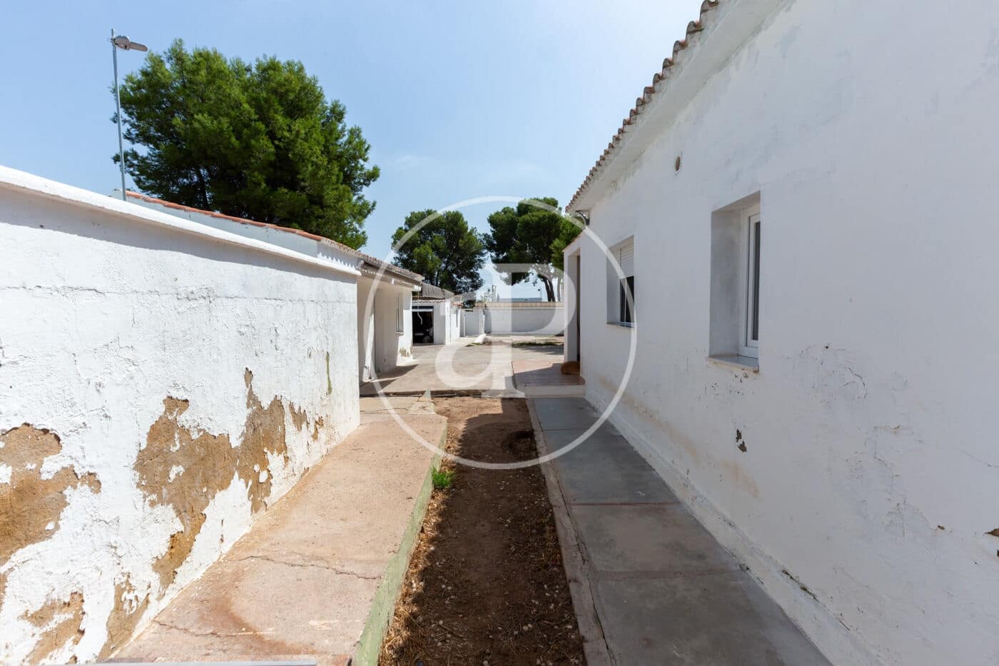 3 sovrum Villa till salu i La Pobla de Vallbona med pool - 350 000 € (Ref: 10043124)