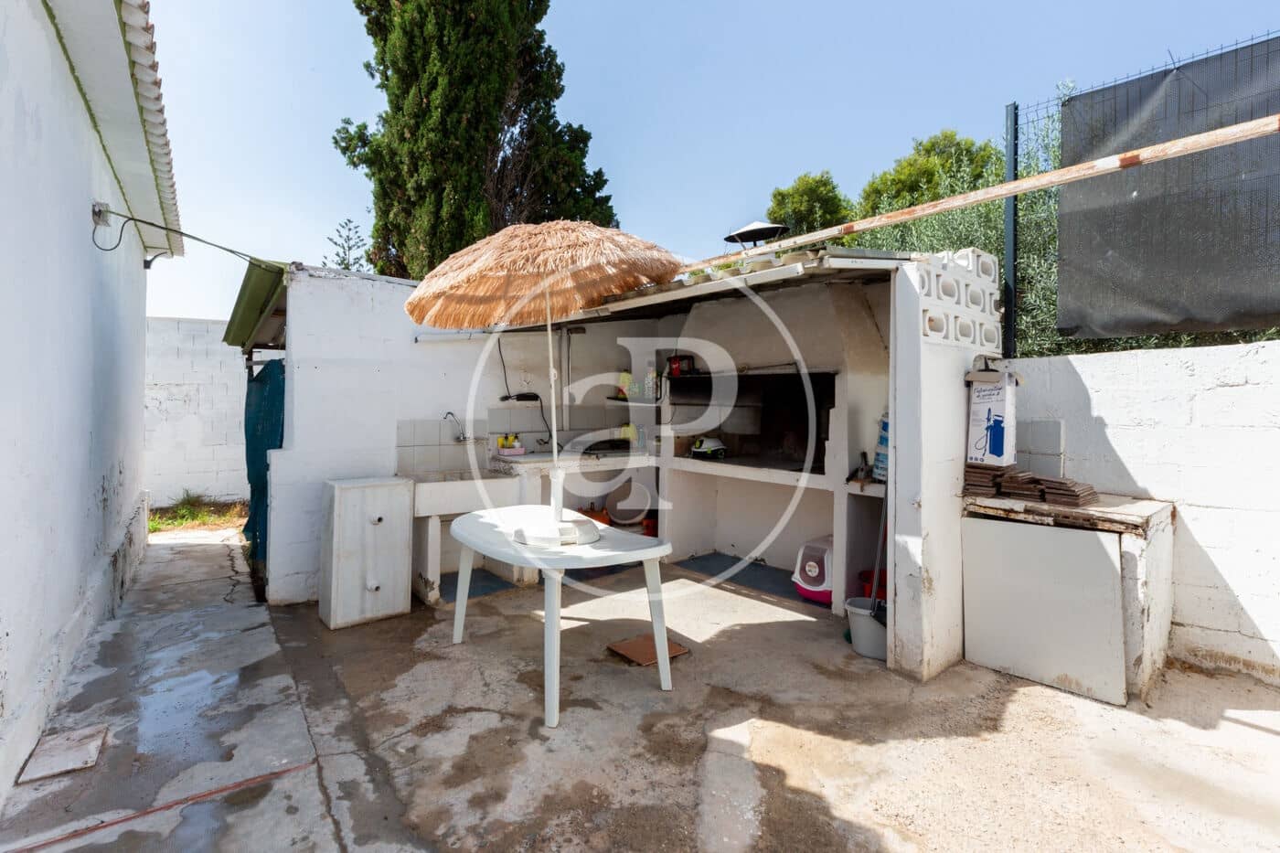 3 sovrum Villa till salu i La Pobla de Vallbona med pool - 350 000 € (Ref: 10043124)