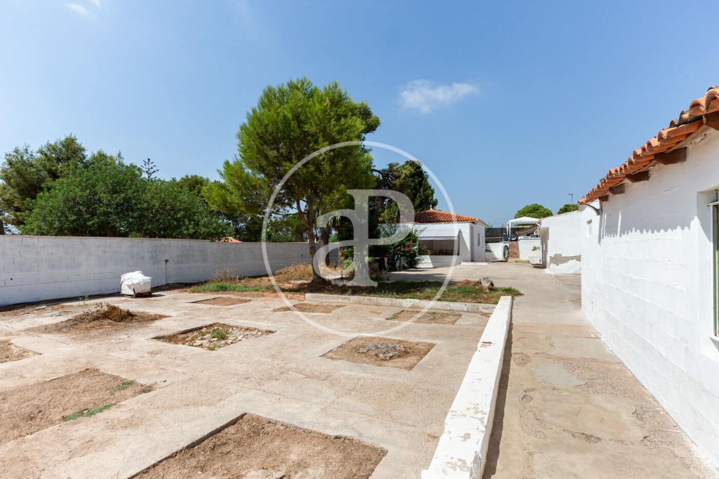 3 sovrum Villa till salu i La Pobla de Vallbona med pool - 350 000 € (Ref: 10043124)