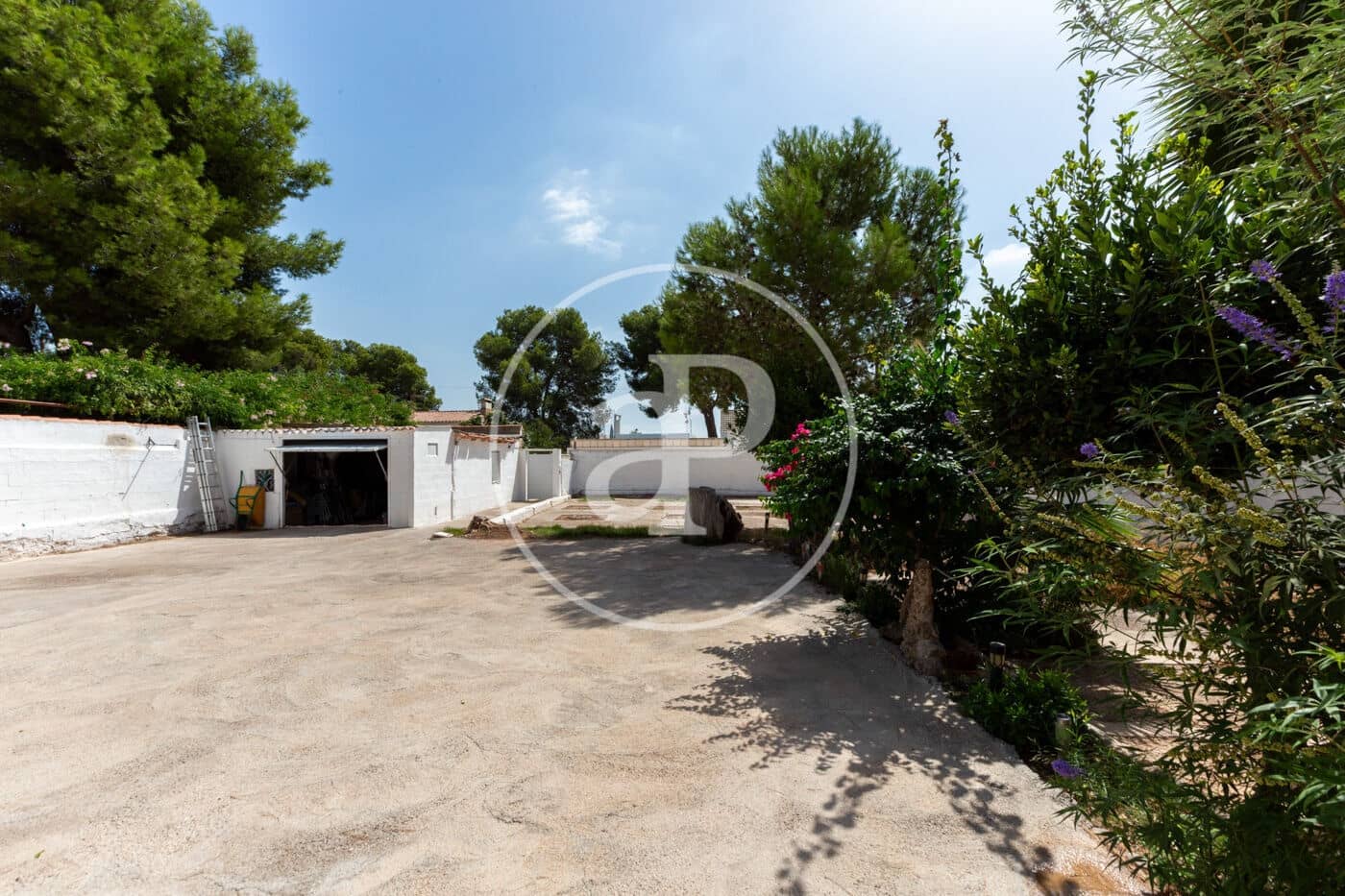 3 sovrum Villa till salu i La Pobla de Vallbona med pool - 350 000 € (Ref: 10043124)