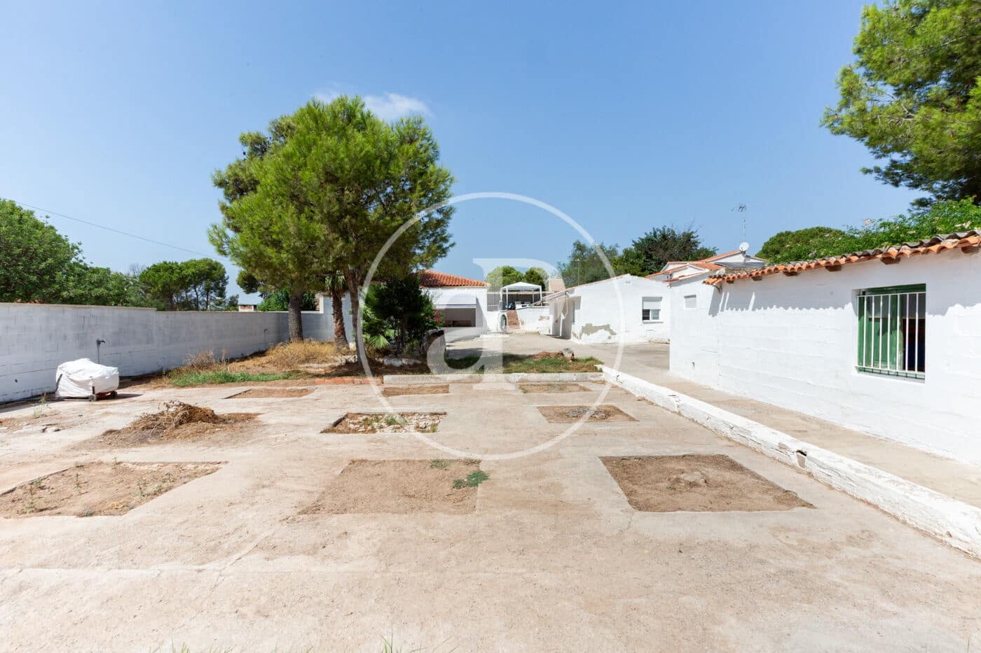 3 sovrum Villa till salu i La Pobla de Vallbona med pool - 350 000 € (Ref: 10043124)