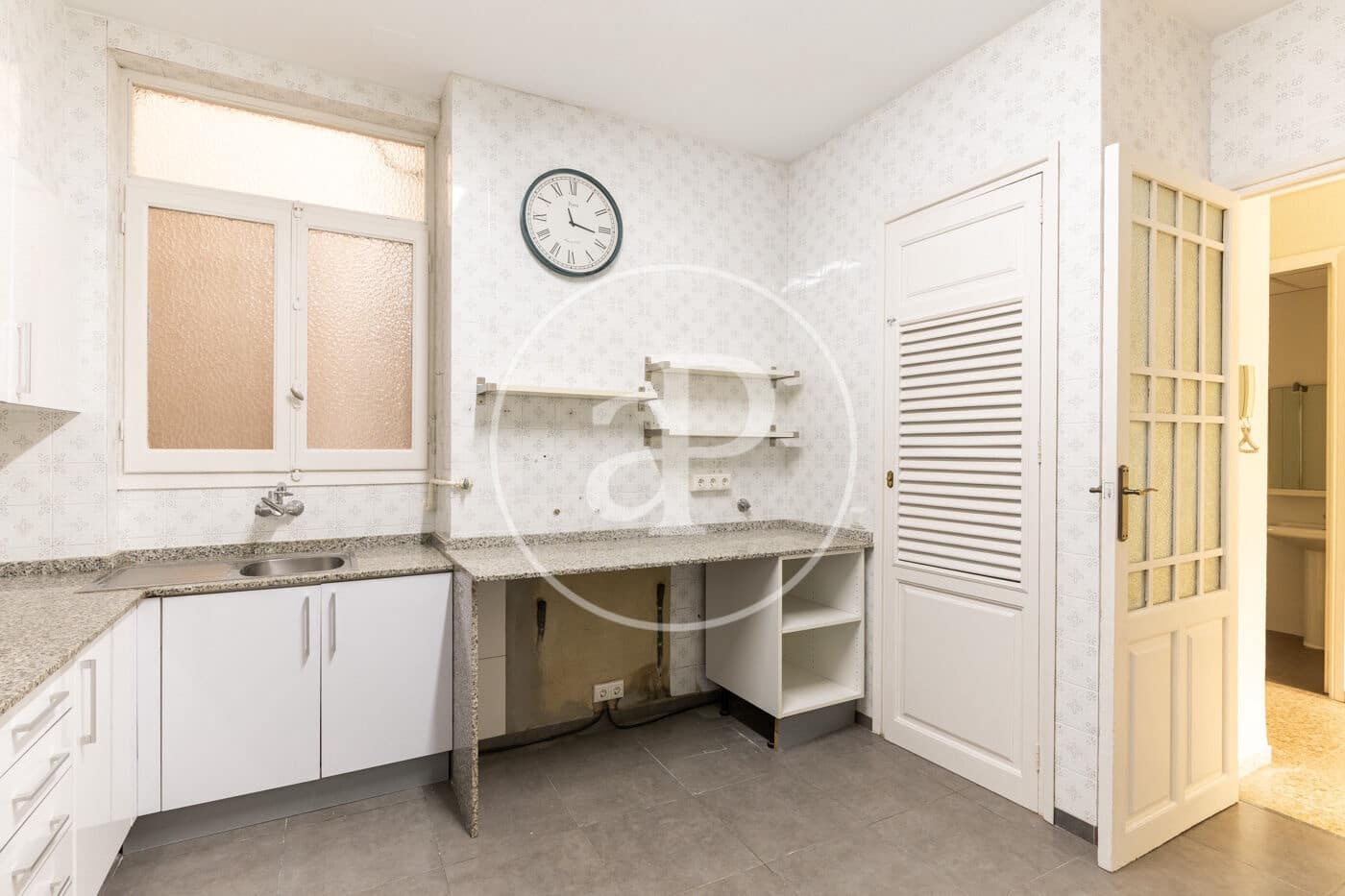 4 bedroom Apartment for rent in Valencia city - € 2,300 (Ref: 10044909)