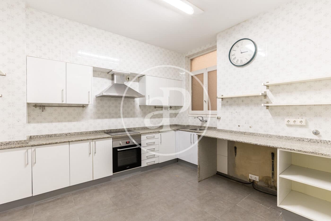 4 bedroom Apartment for rent in Valencia city - € 2,300 (Ref: 10044909)