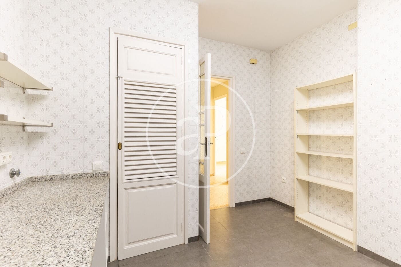 4 bedroom Apartment for rent in Valencia city - € 2,300 (Ref: 10044909)