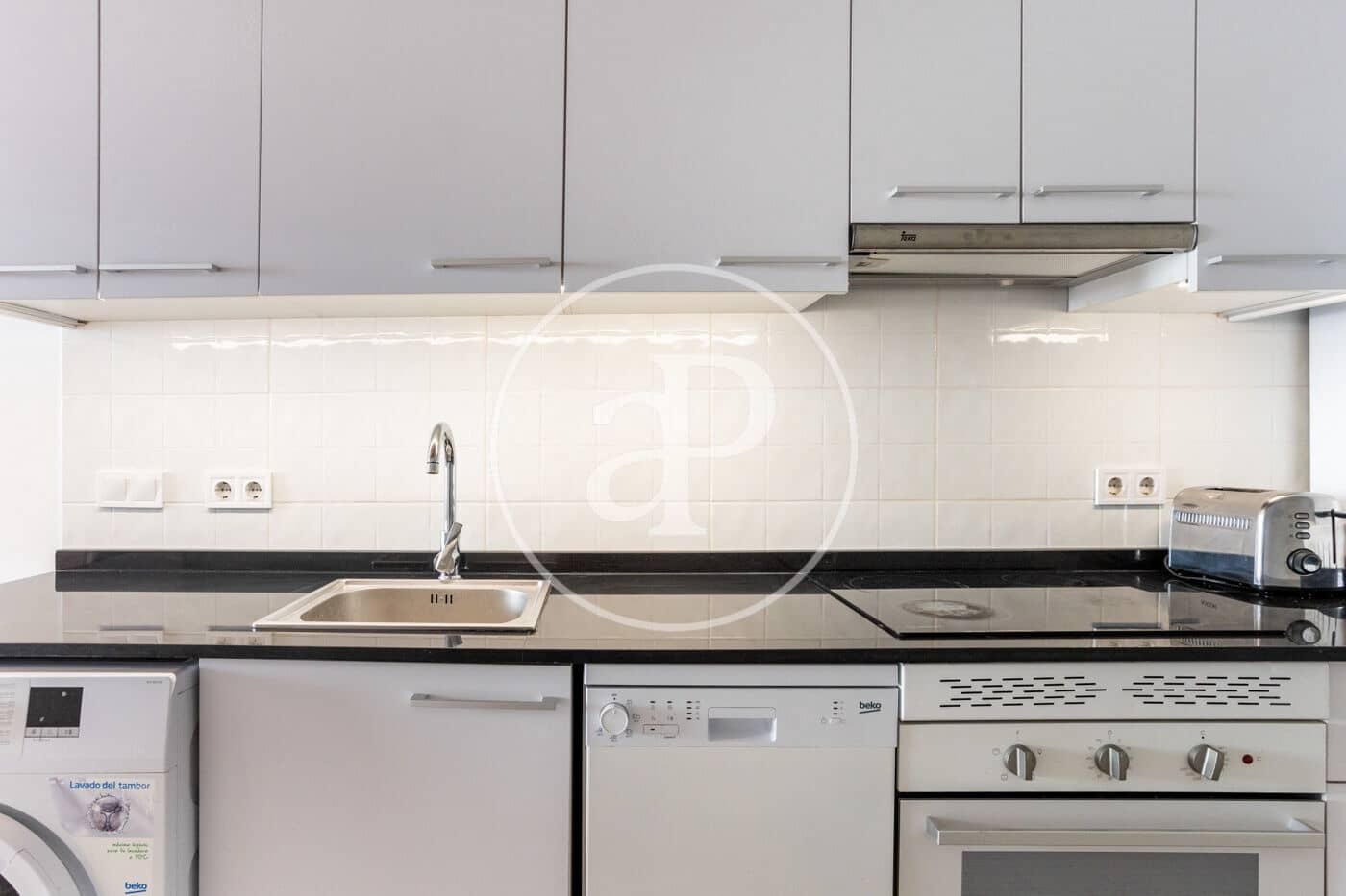 1 slaapkamer Penthouse te koop in Valencia stad - € 198.500 (Ref: 10047429)
