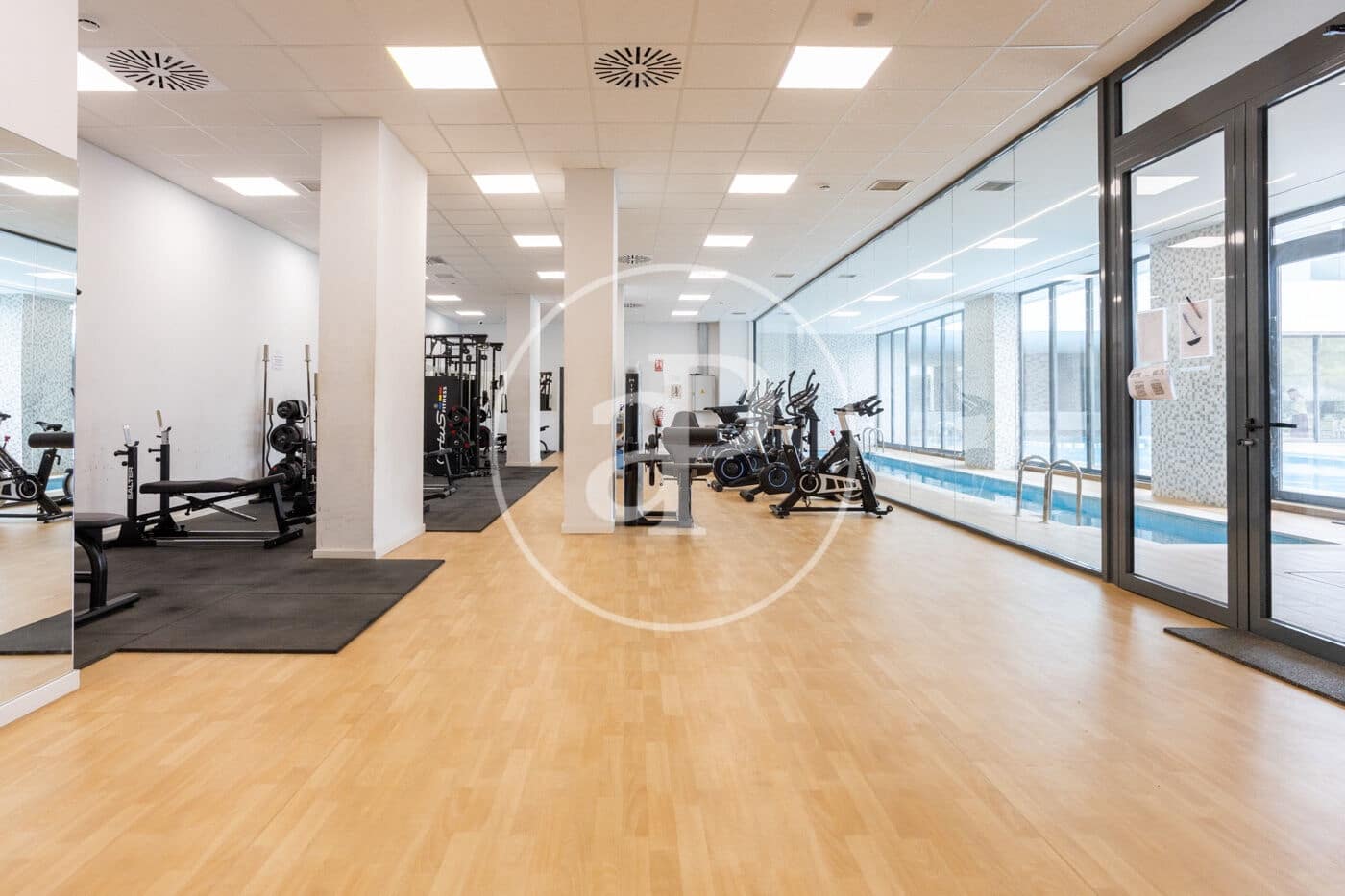 3 makuuhuone Huoneisto myytävänä paikassa Valencia kaupunki mukana uima-altaan - 630 000 € (Ref: 10047430)