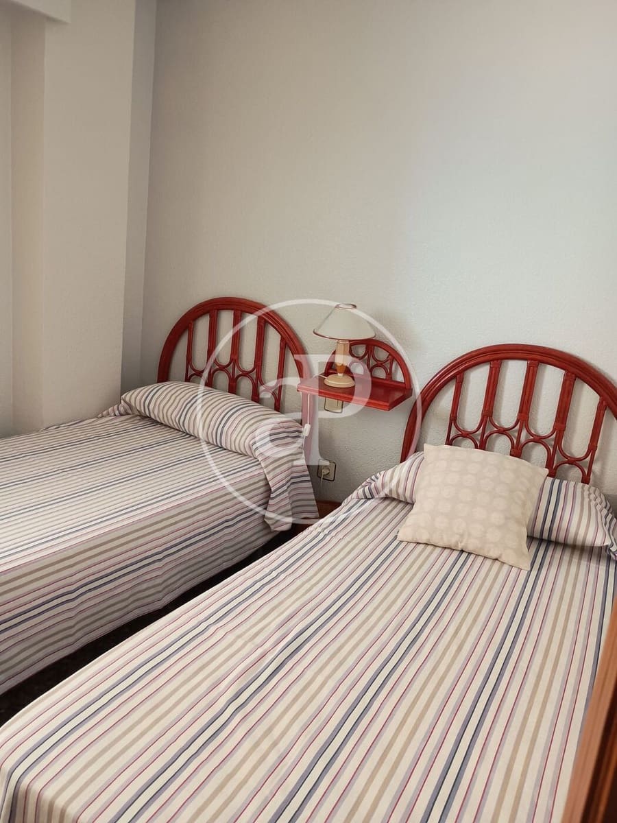 2 sovrum Lägenhet att hyra i Cullera med pool - 1 200 € (Ref: 10047431)