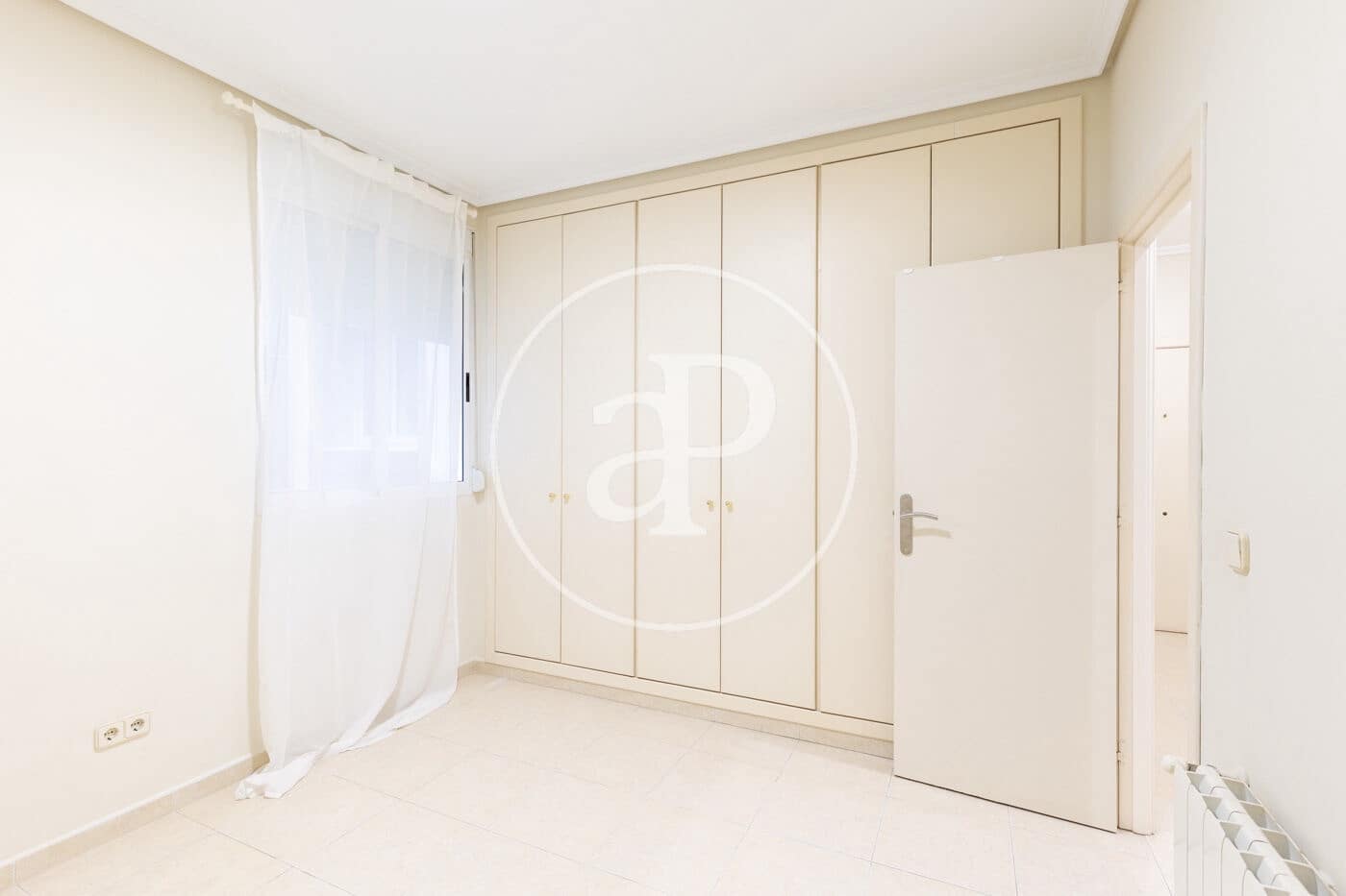 2 camera da letto Appartamento da affittare in Valencia citta - 1.700 € (Rif: 10049409)