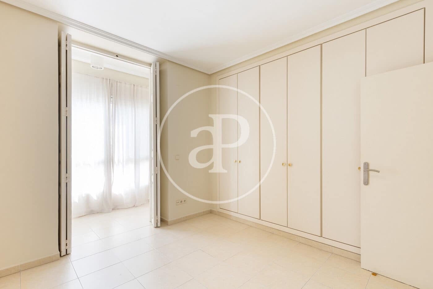 2 camera da letto Appartamento da affittare in Valencia citta - 1.700 € (Rif: 10049409)