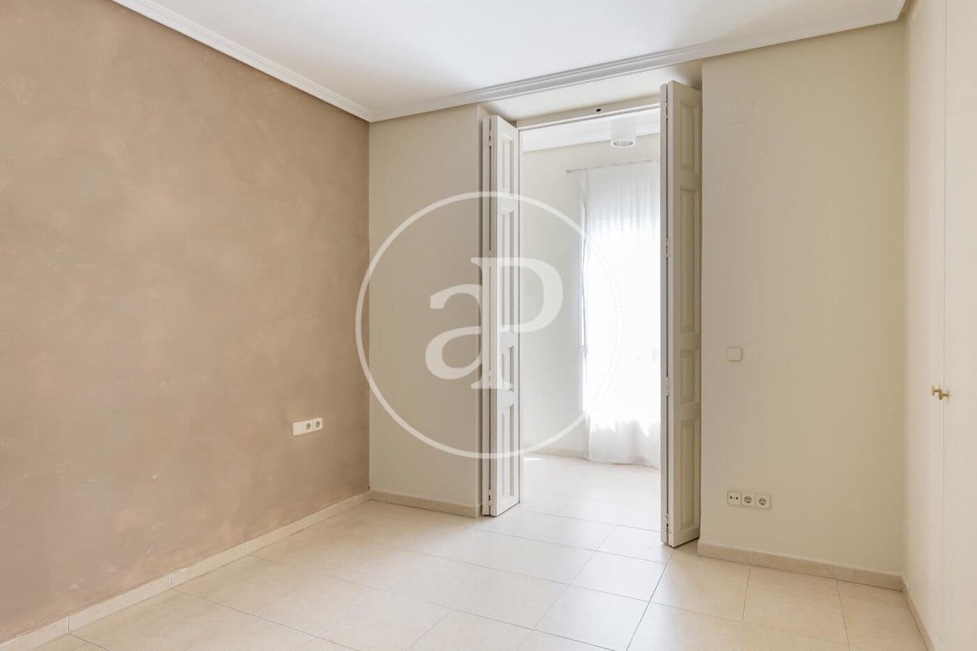 2 camera da letto Appartamento da affittare in Valencia citta - 1.700 € (Rif: 10049409)